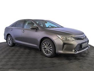 фото Toyota Camry VII 2016