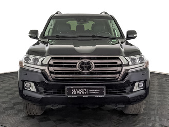 фото Toyota Land Cruiser 200 2020