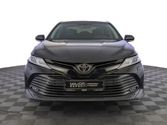 фото Toyota Camry VIII 2019