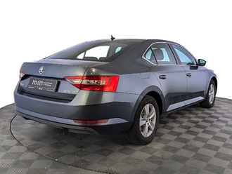 фото Skoda Superb III 2018