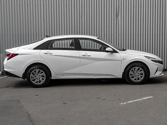 фото Hyundai Elantra VII 2021