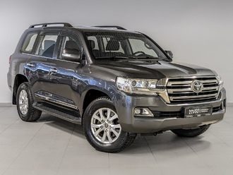 фото Toyota Land Cruiser 200 2020