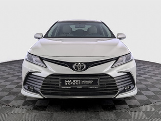 фото Toyota Camry VIII 2022