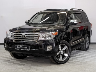 фото Toyota Land Cruiser 200 2014