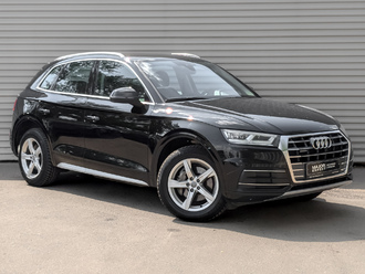 фото Audi Q5 (B9) 2019