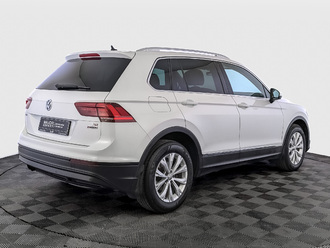 фото Volkswagen Tiguan II 2017