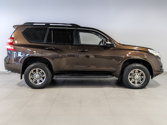 фото Toyota Land Cruiser Prado 150 2017