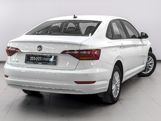 фото Volkswagen Jetta VII 2020