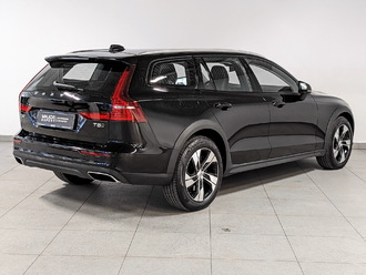 фото Volvo V60 Cross Country 2021 с пробегом