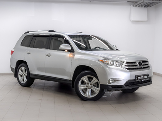 фото Toyota Highlander II 2011