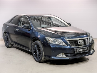 фото Toyota Camry VII 2014