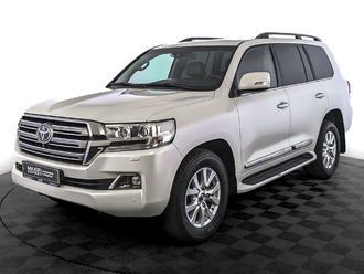 фото Toyota Land Cruiser 200 2018