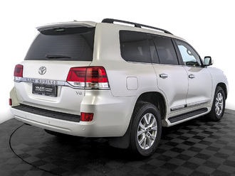 фото Toyota Land Cruiser 200 2018