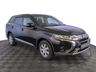 фото Mitsubishi Outlander III 2018