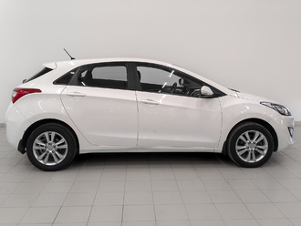 фото Hyundai i30 II 2013