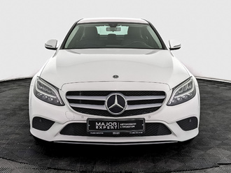 фото Mercedes-Benz C (W/S205) 2019