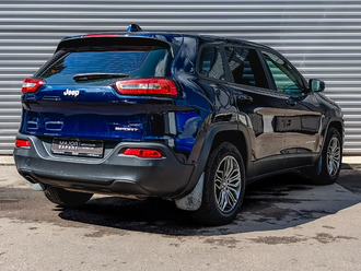 Jeep Cherokee с пробегом в автосалоне Форис Авто