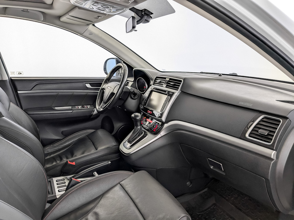 Фото HAVAL H6 с пробегом 122 147 км
