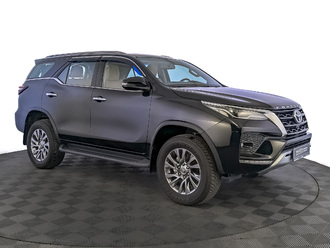 фото Toyota Fortuner II 2022