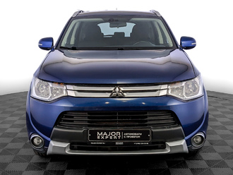 фото Mitsubishi Outlander III 2014