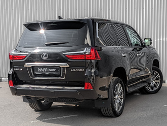 фото Lexus LX III 2017