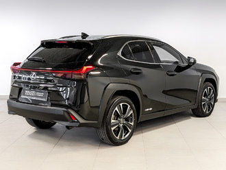 фото Lexus UX 2022