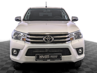 фото Toyota Hilux VIII 2019