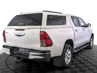 фото Toyota Hilux VIII 2019