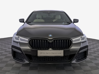 фото BMW 5 (G30/F90) 2020