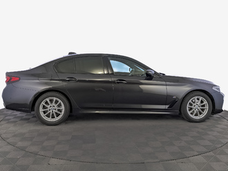 фото BMW 5 (G30/F90) 2020