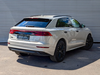 фото Audi Q8 (4M) 2021