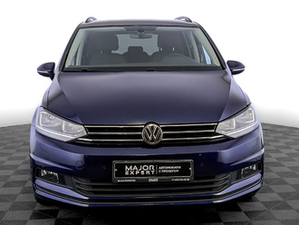 фото Volkswagen Touran II 2018