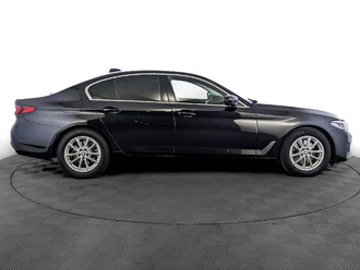 фото BMW 5 (G30/F90) 2021