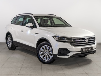 фото Volkswagen Touareg III 2020