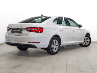 фото Skoda Superb III 2021