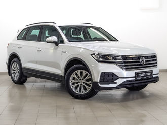 фото Volkswagen Touareg III 2020