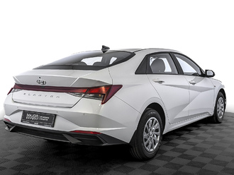 фото Hyundai Elantra VII 2022