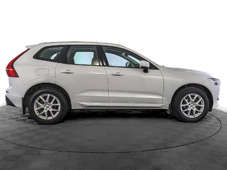 фото Volvo XC60 II 2019