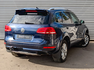 фото Volkswagen Touareg II 2014