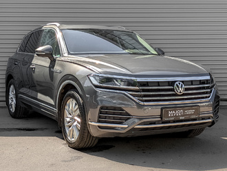 фото Volkswagen Touareg III 2019