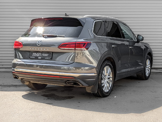 фото Volkswagen Touareg III 2019