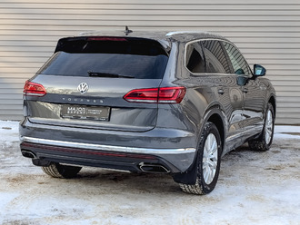 фото Volkswagen Touareg III 2019