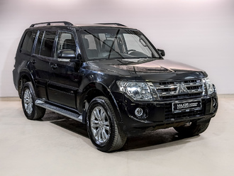 фото Mitsubishi Pajero IV 2012