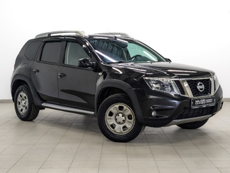 фото Nissan Terrano D10 2015