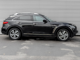 фото Infiniti QX70 2016