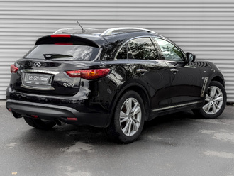 фото Infiniti QX70 2016