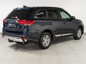 фото Mitsubishi Outlander III 2022