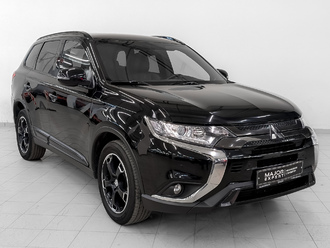 фото Mitsubishi Outlander III 2021