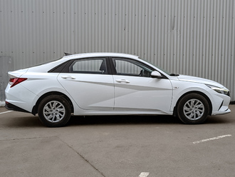 фото Hyundai Elantra VII 2021