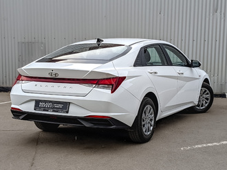 фото Hyundai Elantra VII 2021